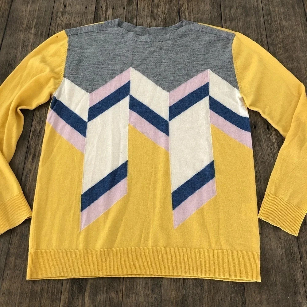 Flawed Le Mont St Michel Fine Merino Wool Chevron Lightweight sweater Medium M